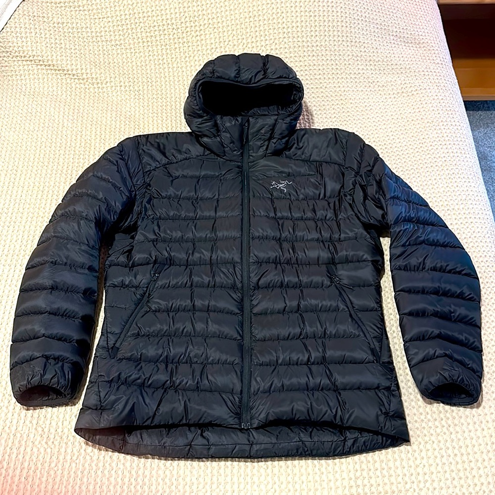 Arc’teryx Men’s Cerium Hoodie Size L
